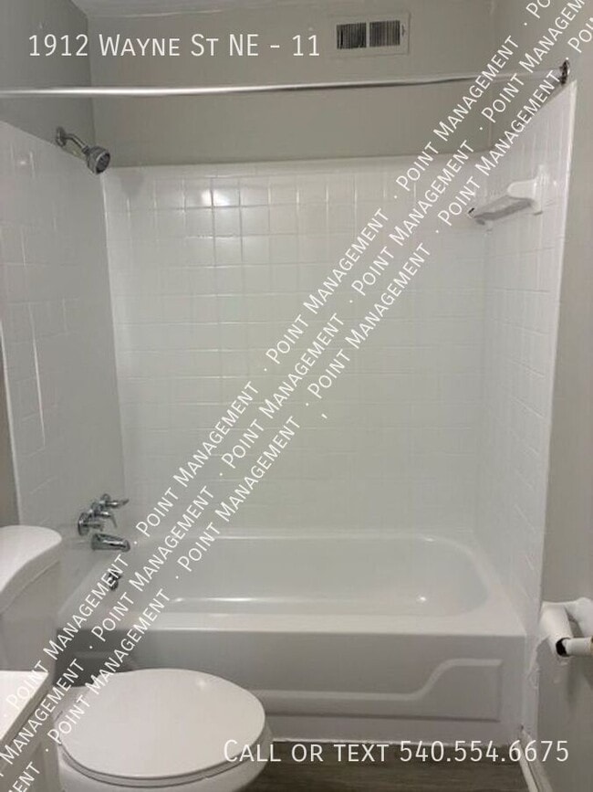 Photo - 1912 Wayne St NE Unidad 11