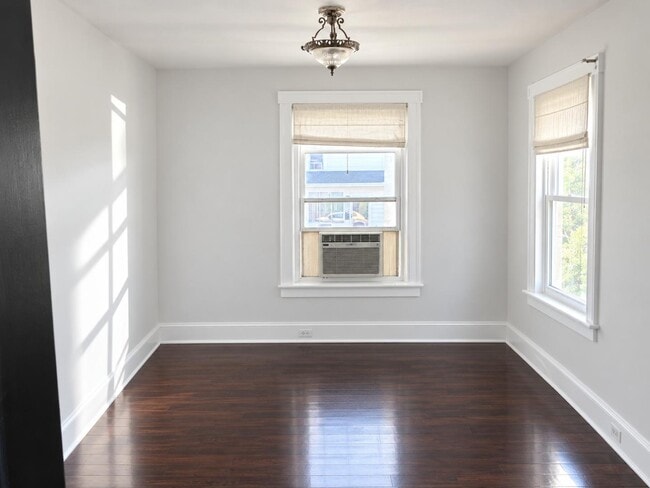 19 E Depot St