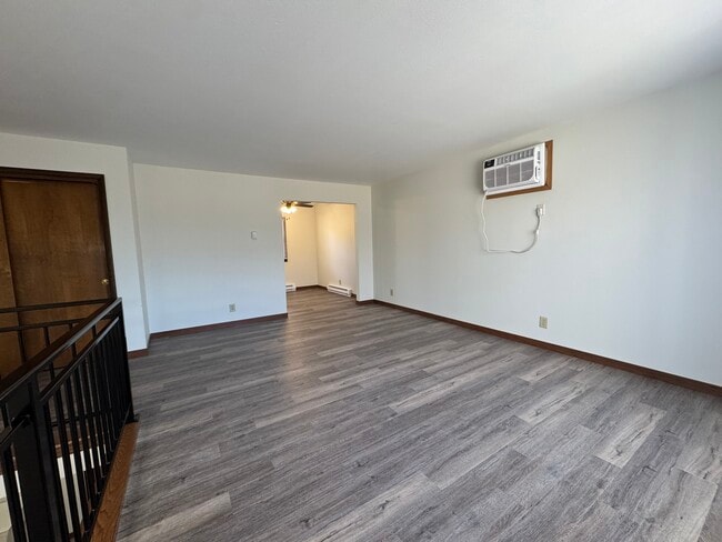 Photo - 3017 Pine Lodge Rd