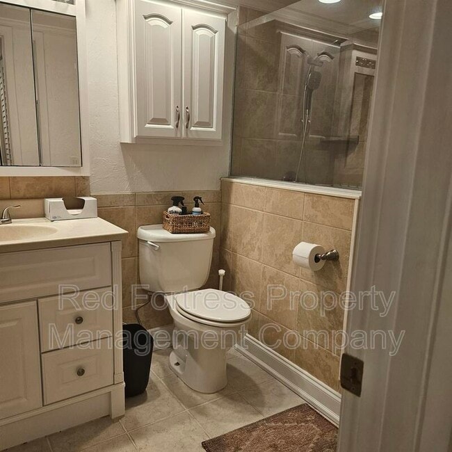 Photo - 12918 Meadowood Ct