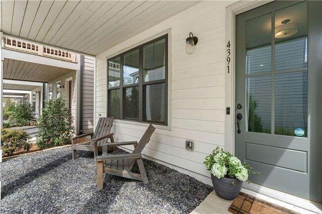 Photo - 4391 Gillon Cir SE