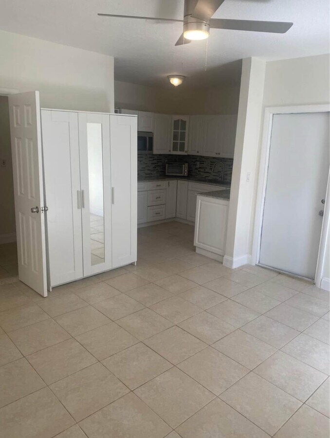 Photo - 11515 SW 152nd Ct