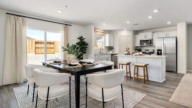 Photo - 6013 Versace Ave