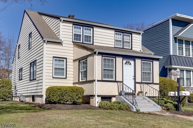 Building Photo - 74 Caldwell Pl