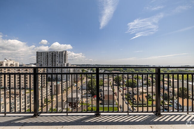 1BR, 1BA - 766SF - Balcony View