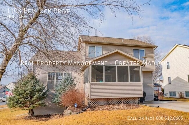 Photo - 1103 Hemlock Dr