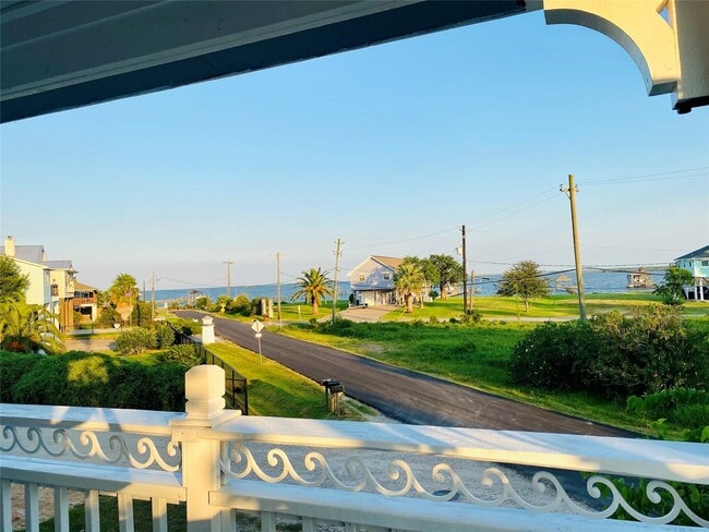 Photo - 1578 Railroad St