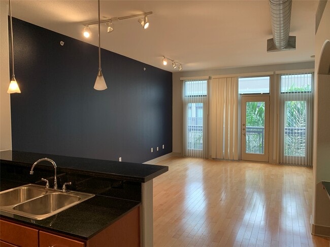 Photo - 1901 Post Oak Blvd Unit 4405