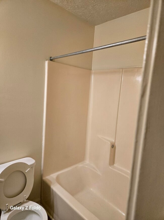 Photo - 5552 Estates Ct