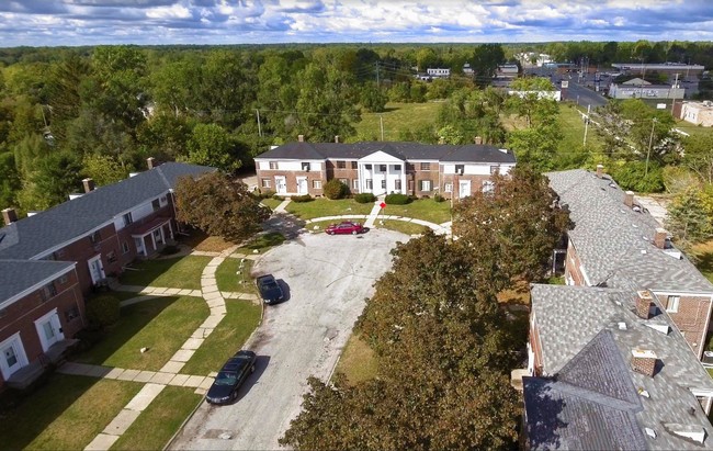 Orchard Lane Manor Apartments - Orchard Lane Manor Apartments