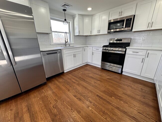 535 Washington Ave Unit 1
