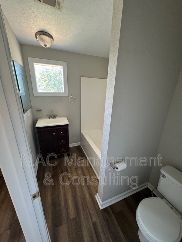 Photo - 1319 Autumn Ave