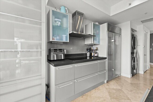 Photo - 18201 Collins Ave Unidad 601A