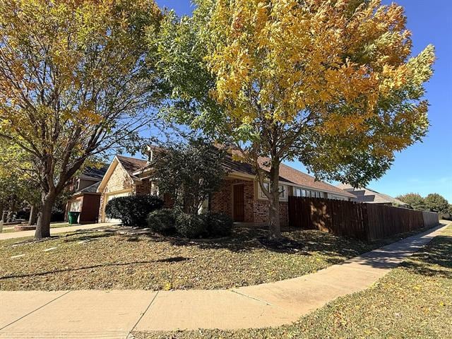 Photo - 661 Shotwell St