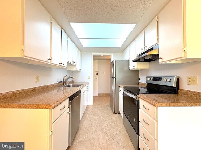 Photo - 11606 Stoneview Square Unidad 66/1B
