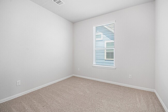 Photo - 1501 Ashley Ct