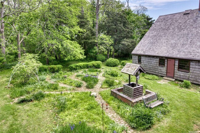 Photo - 30675 Main Rd