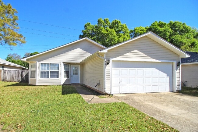 Building Photo - Coming Soon 4/20 – 3BR/2BA Home with 2-Car Garage, Open Layout, Island Kitchen, Split Floor Plan ...