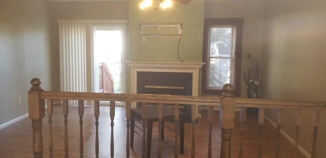 Photo - 2BR/1.1BA Townhouse in Newark!