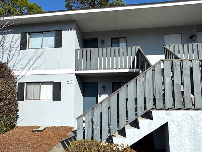 Building Photo - 4491 Holly Tree Rd