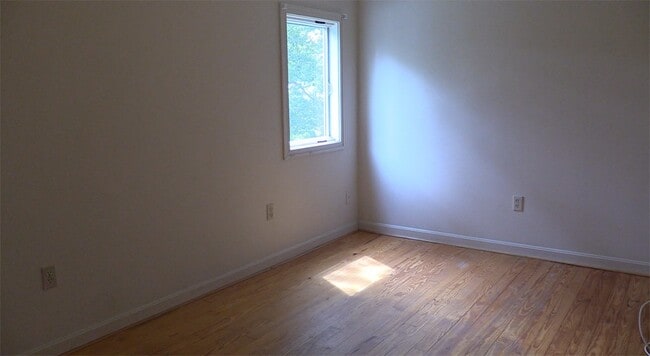 Photo - 7211 Dartmouth Ave