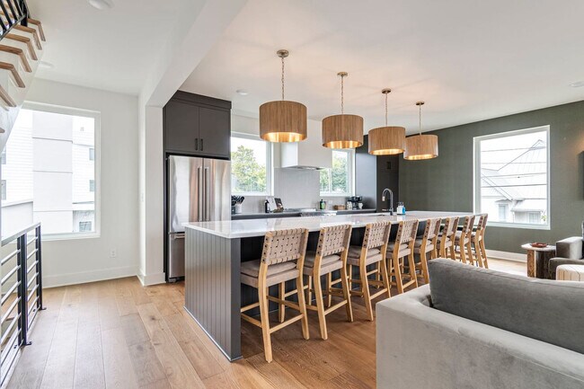 Photo - 1117 3rd Ave S Unit ID1320757P