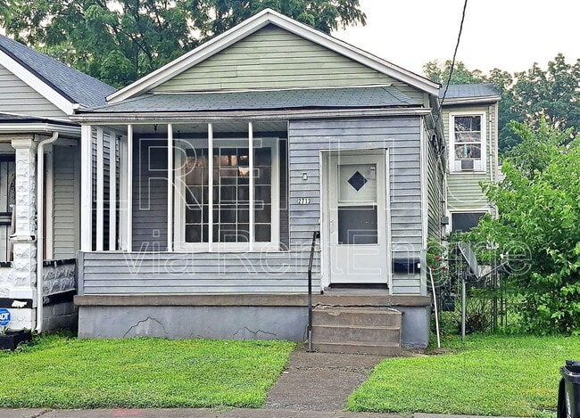 Building Photo - 2713 Rodman St Unit 1 Rental
