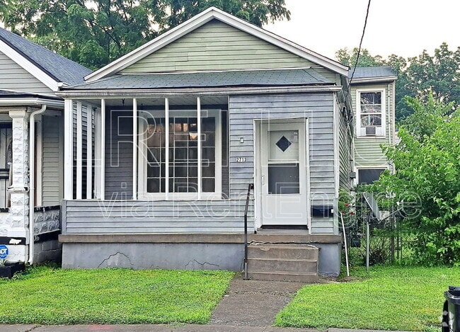 Building Photo - 2713 Rodman St Unit 1 Rental