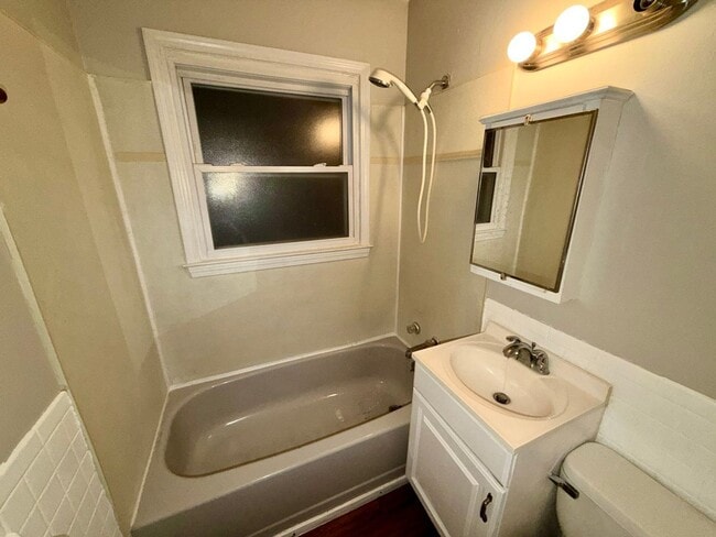 Photo - 1320 S Crane St