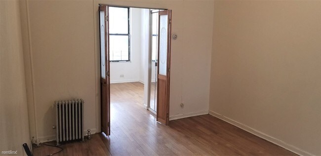 Photo - 5 br, 1 bath Townhome - 2846 W 17th St