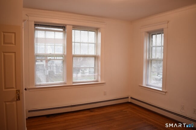 Building Photo - 745 Orange St