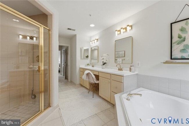Photo - 6806 Thompson Crest Ct