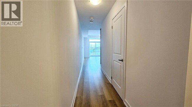 Photo - 470 Dundas St E Unit 322