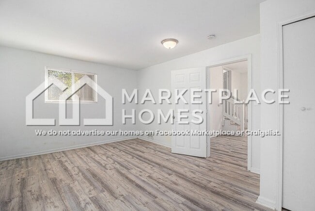 Photo - 3059 Alvina Ave