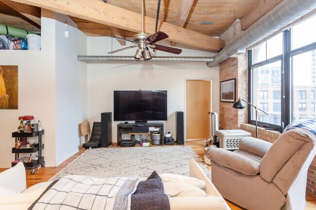 Photo - 625 W Jackson Blvd Unit 813