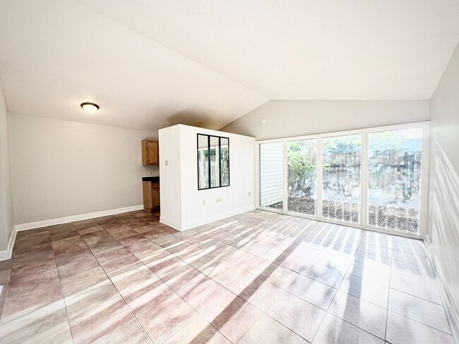 Photo - 403 Fox Run Ave Unit 1