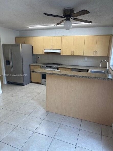 Photo - 3920 Woodside Dr Unit 5