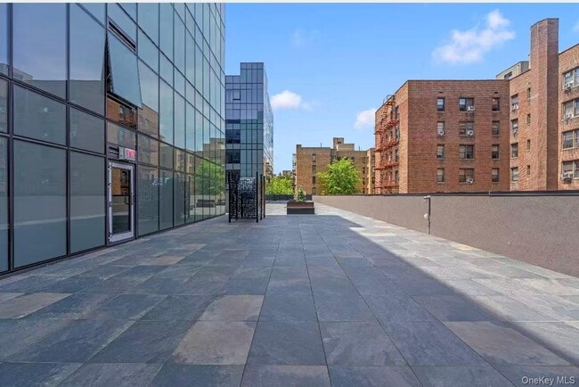 Building Photo - 144-49 Northern Blvd Unit 213