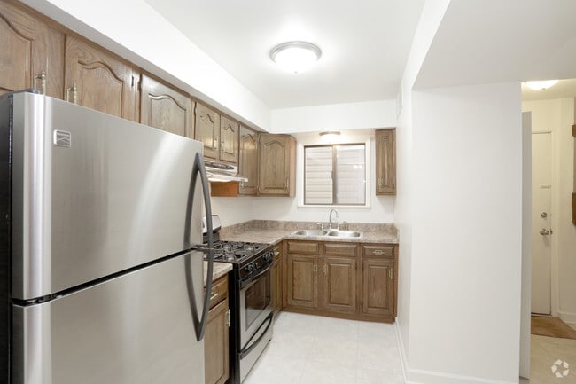 3 Bedroom Unit E - Kitchen