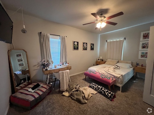 Building Photo - 710 Vassar Ct Rental