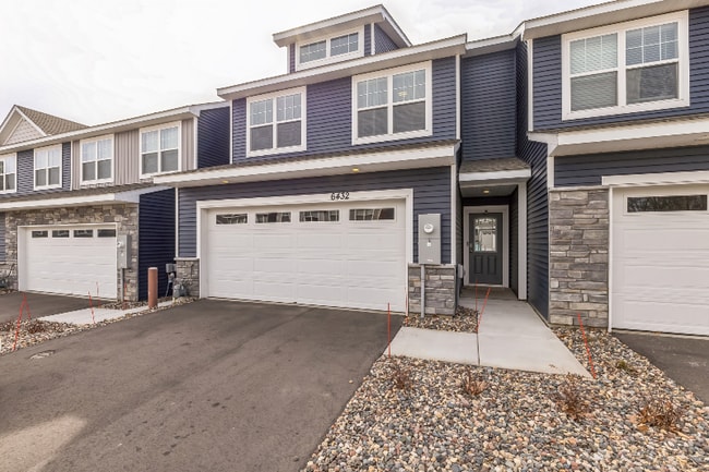 Photo - 6432 Genevieve Trail Townhome