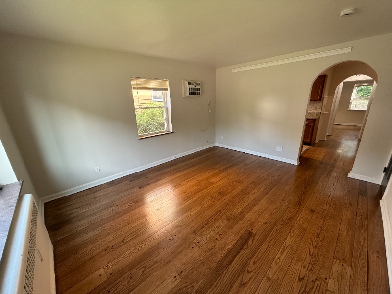 Photo - 3002 Glenway Ave