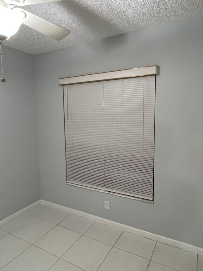 Photo - 2335 SW 22nd Ave Unit 1030