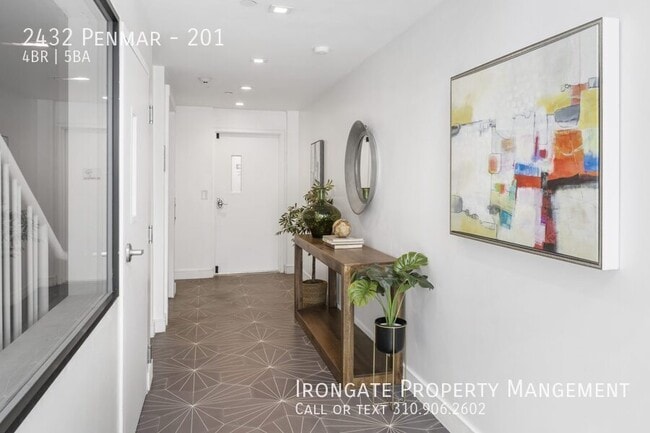 Building Photo - 2432 Penmar-201 Unit 201 Rental