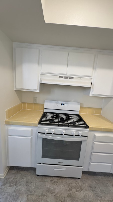 Photo - 135 N Swall Dr Unidad 104