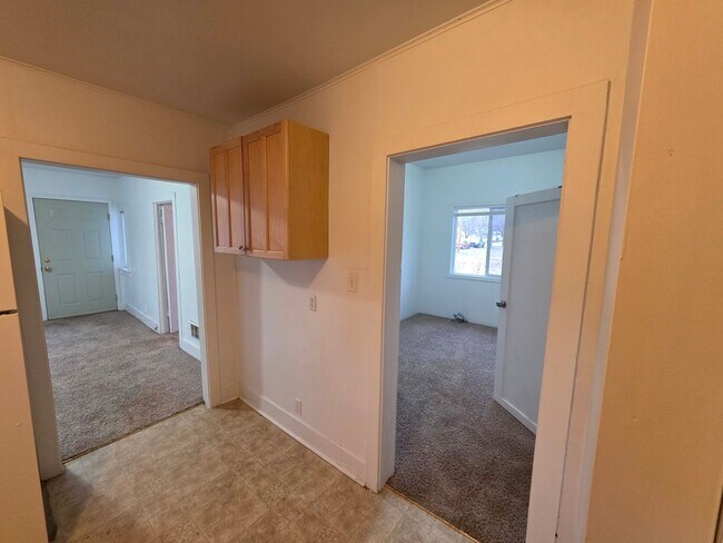 Photo - Charming older 2BDR/1BA Single-level home in Polson, MT