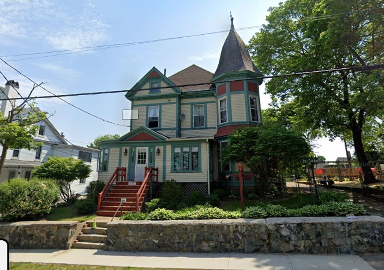 Photo - 118 Locust St Unit 4