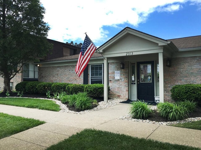 Schedule a Tour With Us Today! - Huntley Ridge New Albany Apartments