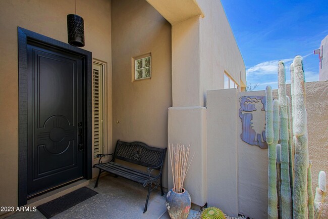 Photo - 9616 E Chuckwagon Ln