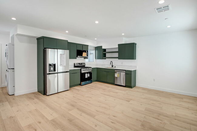 Photo - 5622 Raber St Apartments Unit 5624